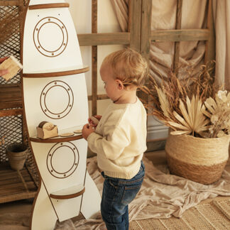 Regale für Weltraumraketen