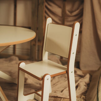 Sicherer Kinderstuhl aus Holz Weiß mit Zertifikat Babystuhl aus Holz